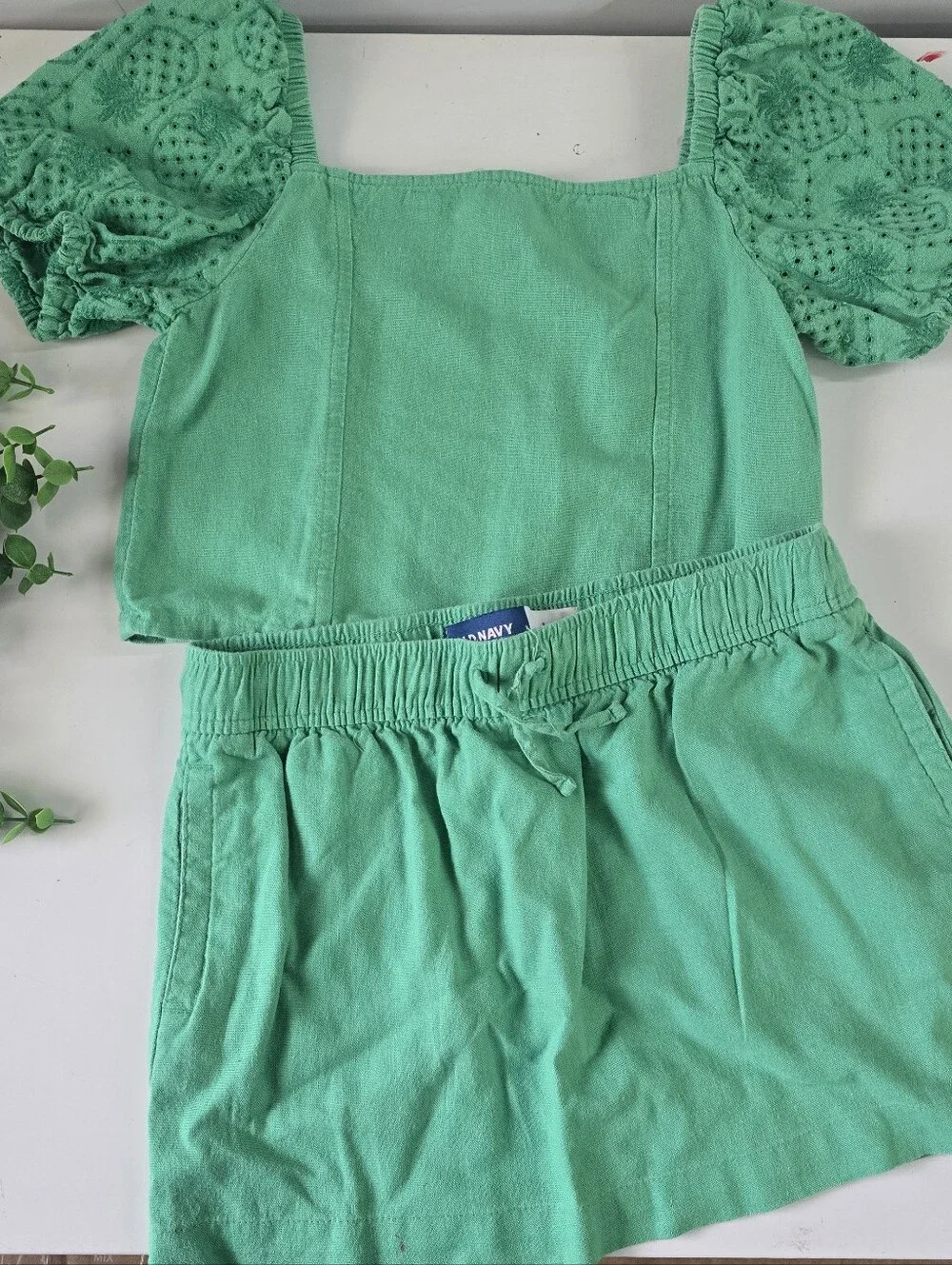 5/$25 OLD NAVY:: Girls Green 2pc Summer Skirt Set - Picture 1 of 6